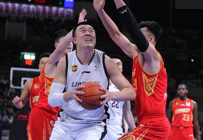 PG平台-亚洲篮球冠军赛提前结束，悬念四起