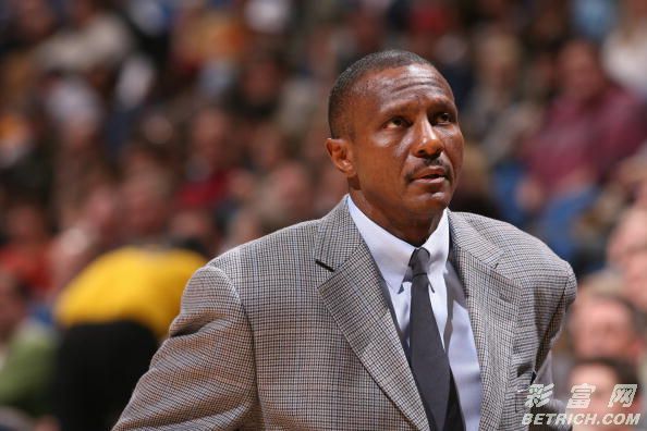 PG Soft Gaming-狼队主教练受伤住院，球队备战受影响