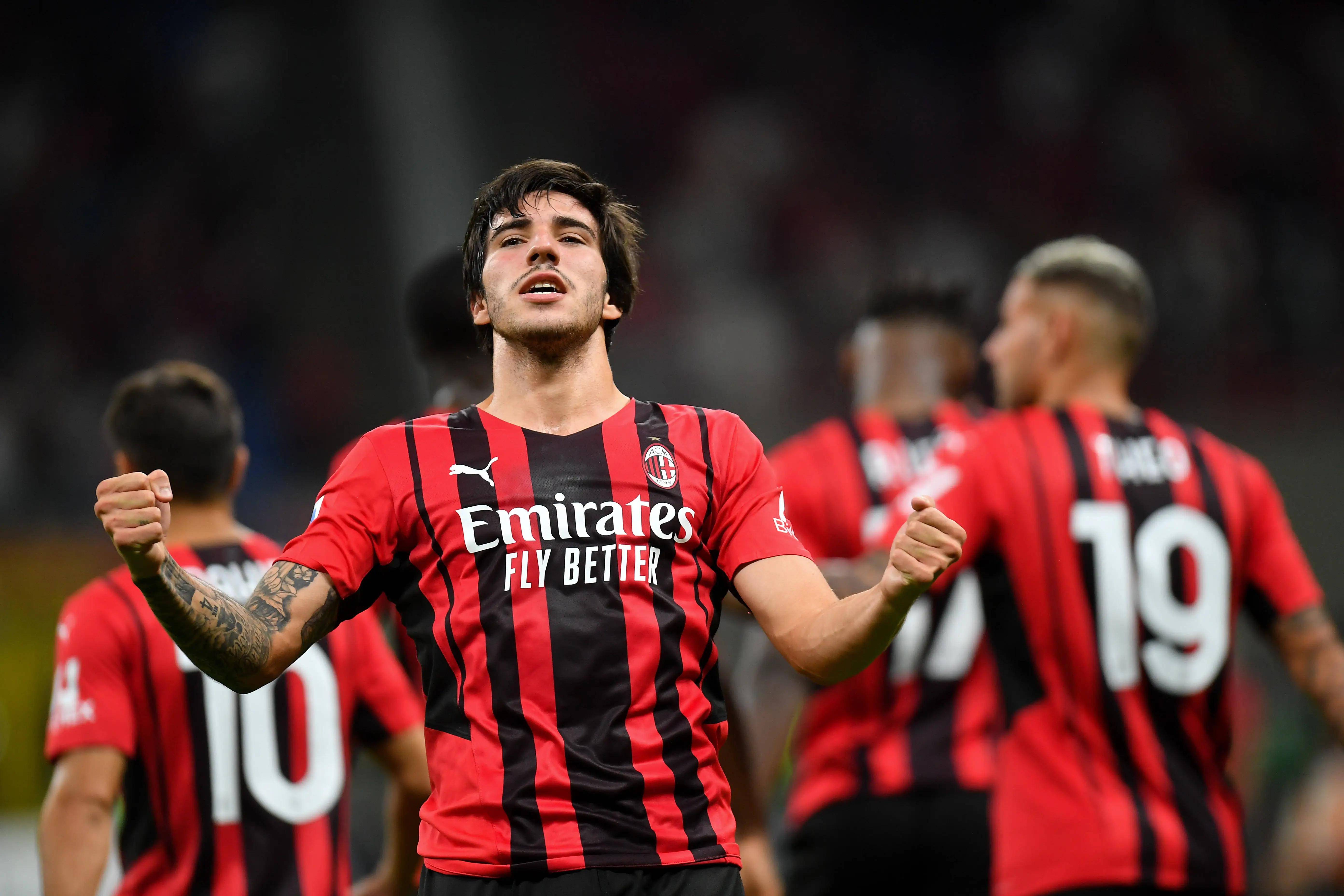 PG Soft Gaming-包含尤文图斯客战AC米兰，夺冠趋势的词条