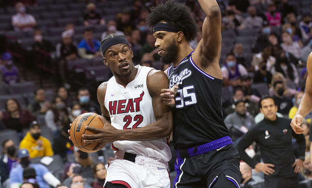 PG电子线上登入-四川队鏖战爵士，福克斯统治全场的简单介绍